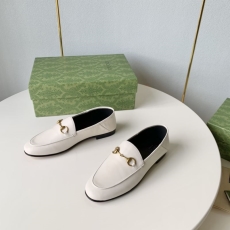 Gucci Low Shoes